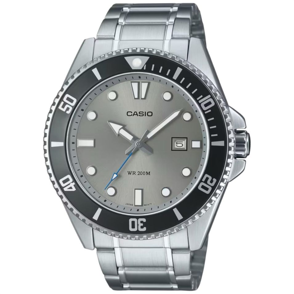 Casio Sport Diver 200m MDV-107D-8AVDF - Photo n°1