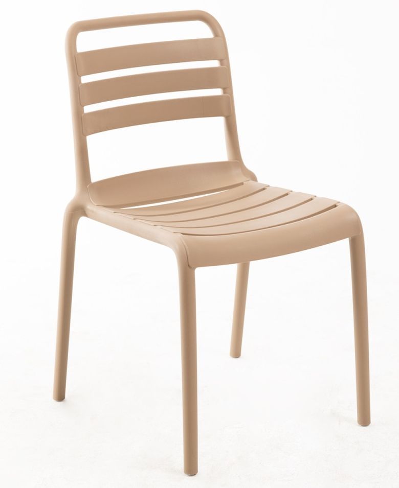 Chaise empilable en polypropylène KUSTA – Intérieur / extérieur - Photo n°1