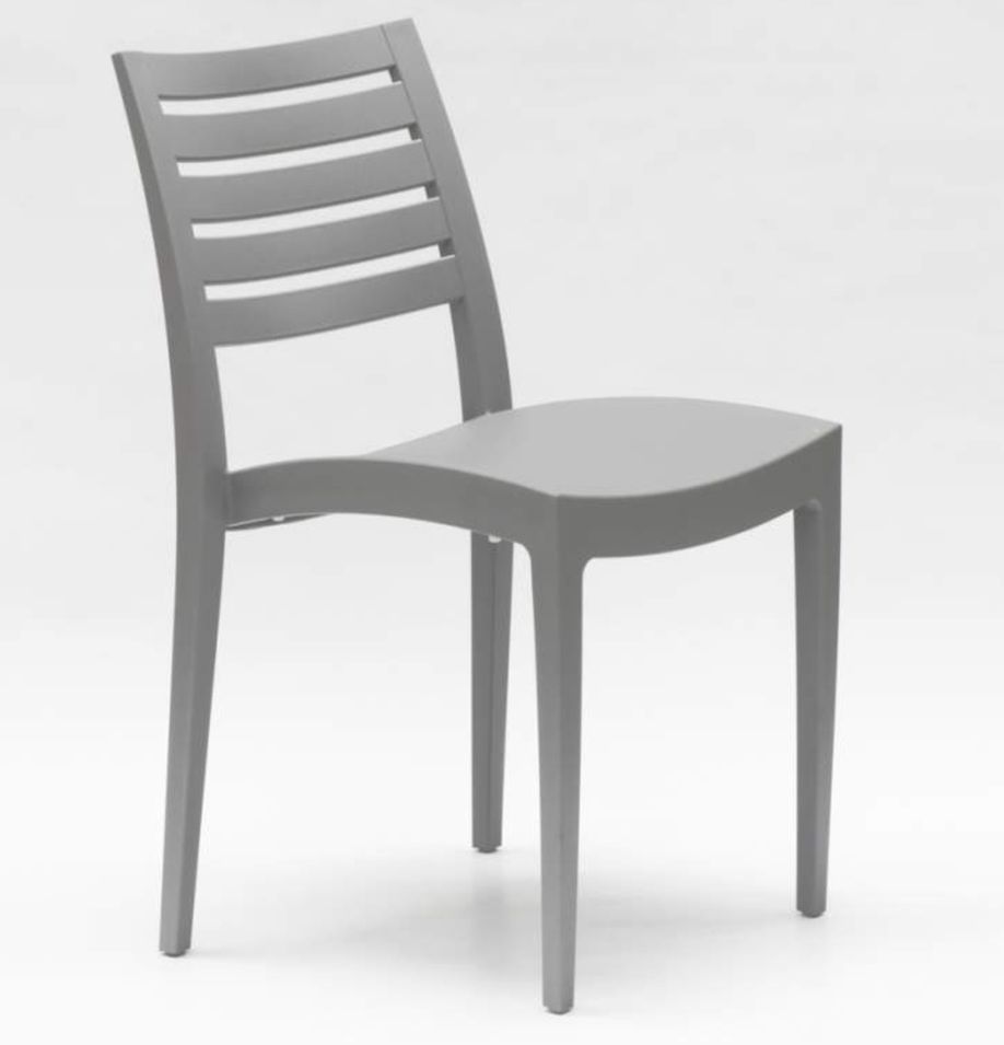 Chaise empilable en polypropylène RAYKAN - Usage intérieur/extérieur - Photo n°1