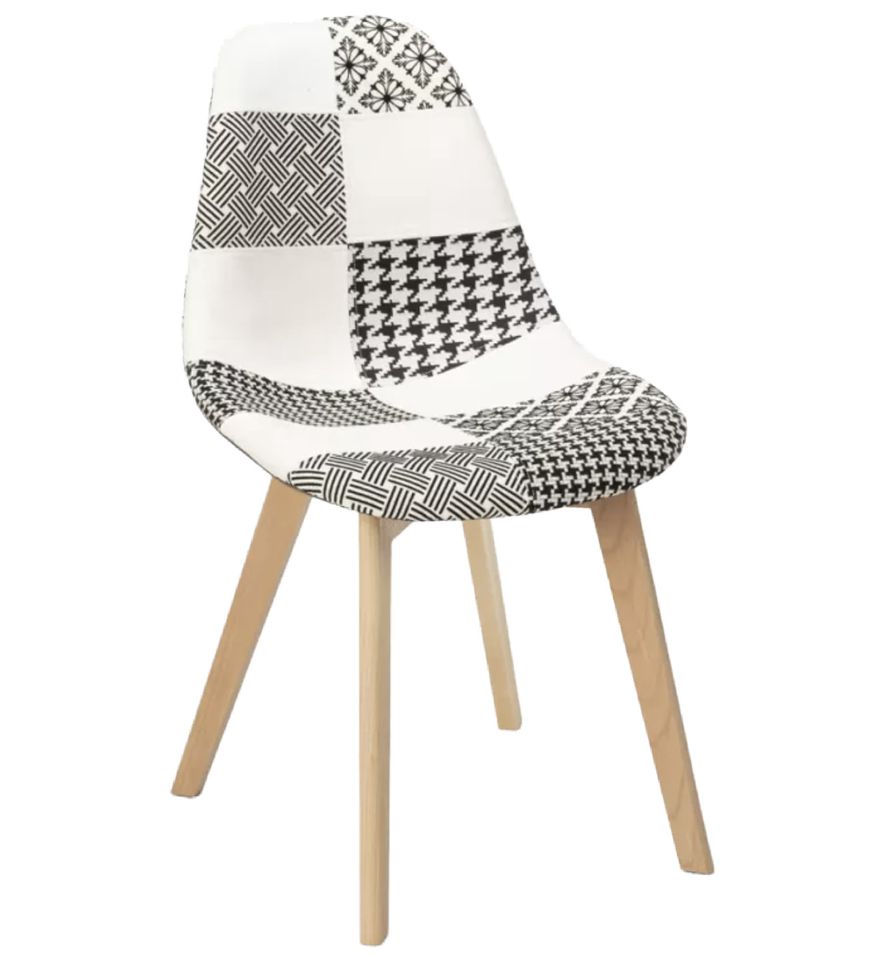 Chaise en tissu patchwork noir et blanc et pieds en bois naturel Kolina - Photo n°1
