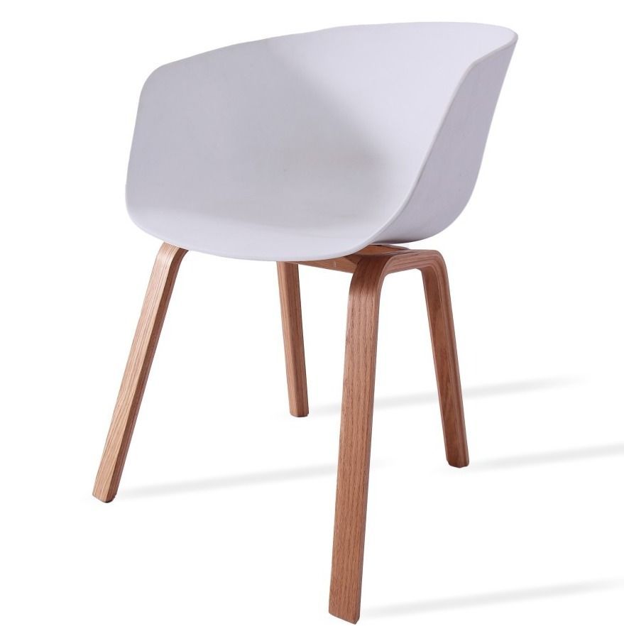 Chaise nordique KAVINA – Bois de hêtre & polypropylène - Photo n°1