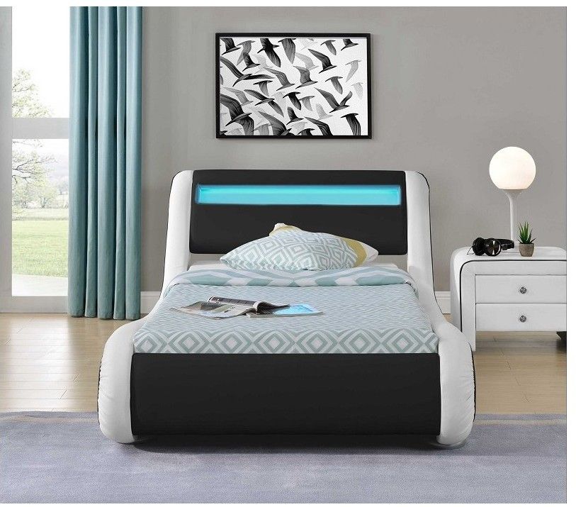 Lit à Led simili cuir noir et blanc liseré noir Say 140 - Photo n°1