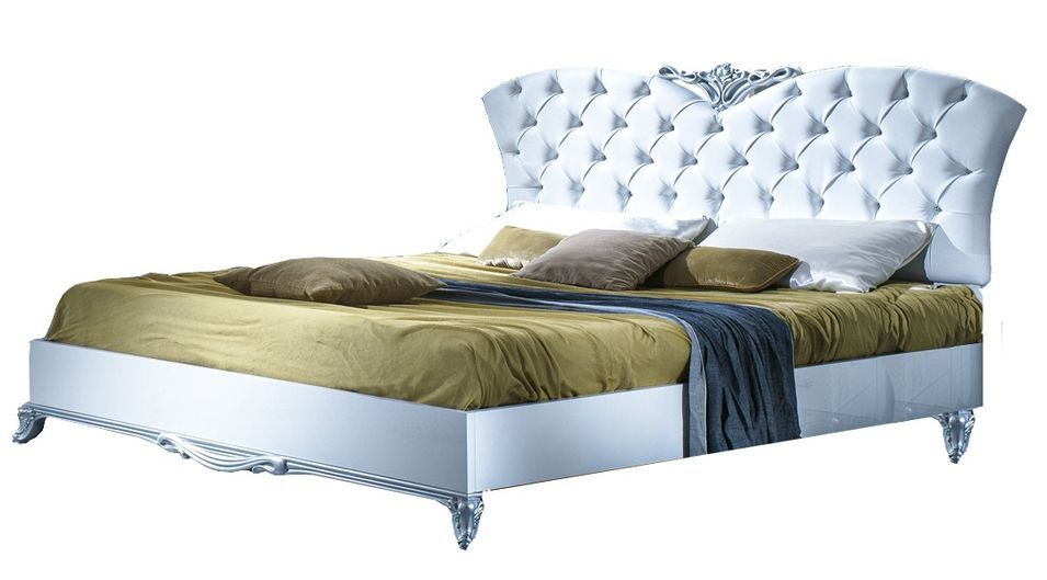 Lit baroque blanc laqué tête de lit capitonnée simili cuir blanche avec strass Dany 160x200 cm - Photo n°1