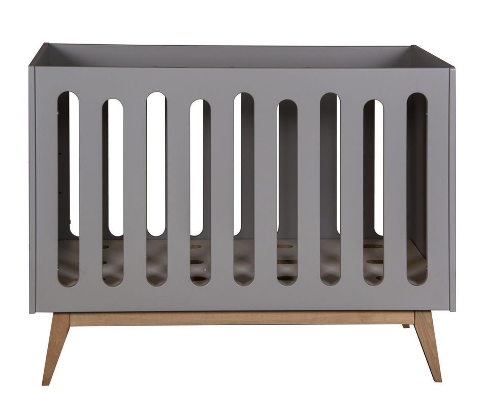 Lit bébé évolutif 60x120 cm laqué gris et pieds hêtre Nandy - Photo n°1