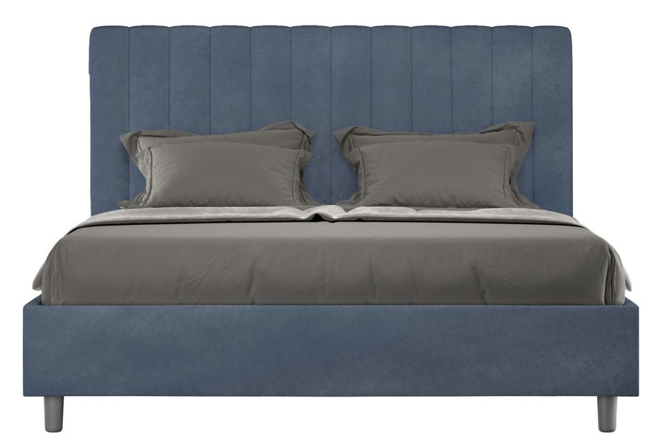 Lit double matelassé aux lignes verticales microfibre Nora - Photo n°1