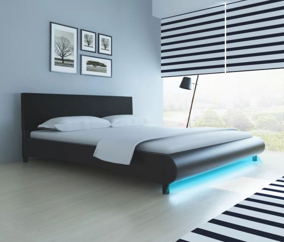 Lit moderne à led simili cuir noir Luna 140x200 cm - Photo n°1