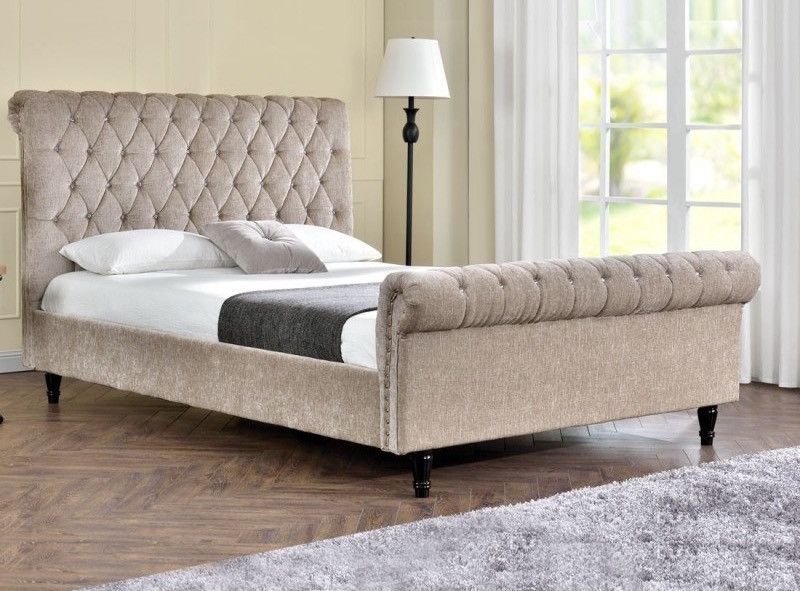 Lit moderne tête de lit haute capitonnée tissu beige Kapy 160x200 cm - Photo n°1