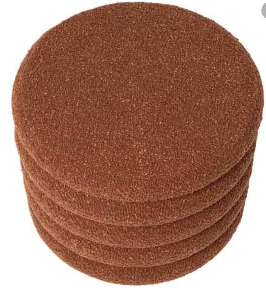 Pouf en tissu shearling avec rangement Kary - Photo n°4