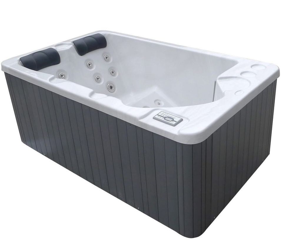 Spa rigide acrylique 3 places Kaway avec couverture - Photo n°1