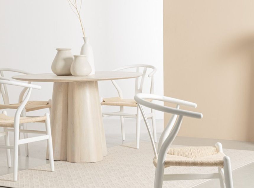 Table à manger ronde NASSOR Ø120 cm - Bois massif naturel - 6 places - Photo n°1