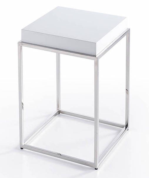 Table d'appoint carrée bois laqué et acier chromé Gucca - Photo n°1