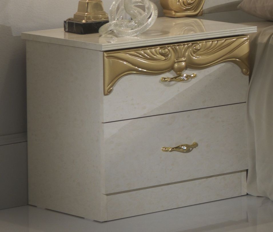 Table de chevet 2 tiroirs bois brillant beige et doré Crissie - Photo n°1