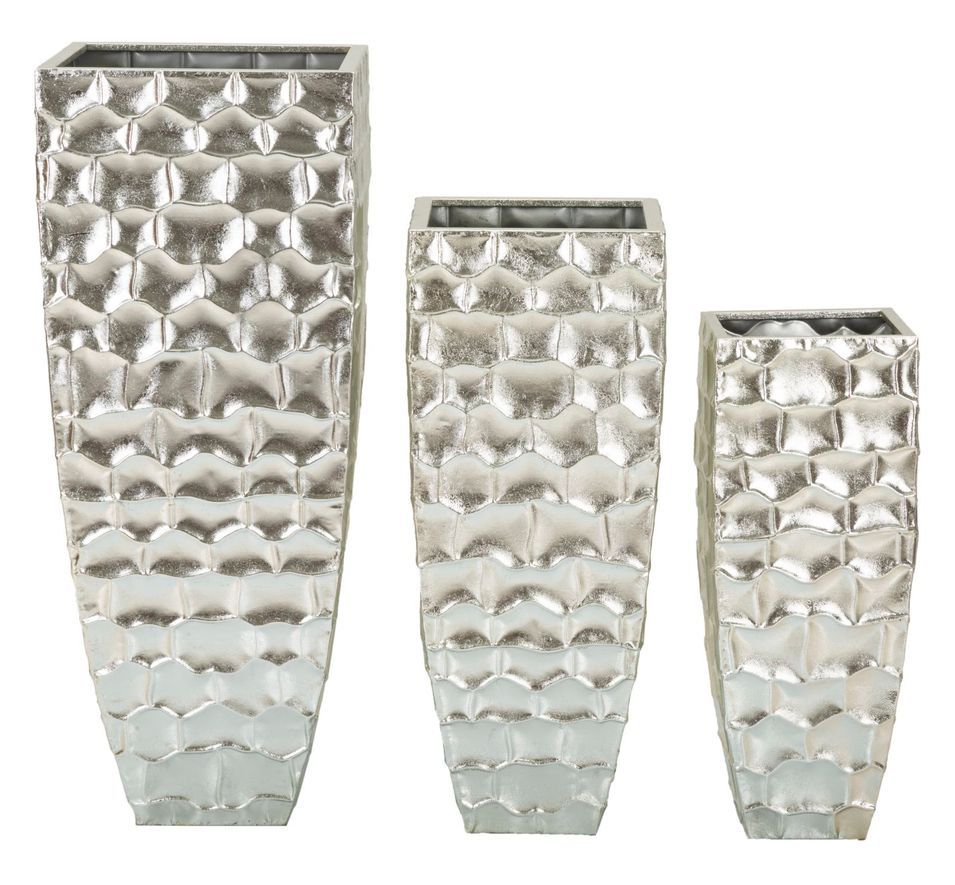 Vases décoratifs métal argenté relief design élancé SALVA - Photo n°1